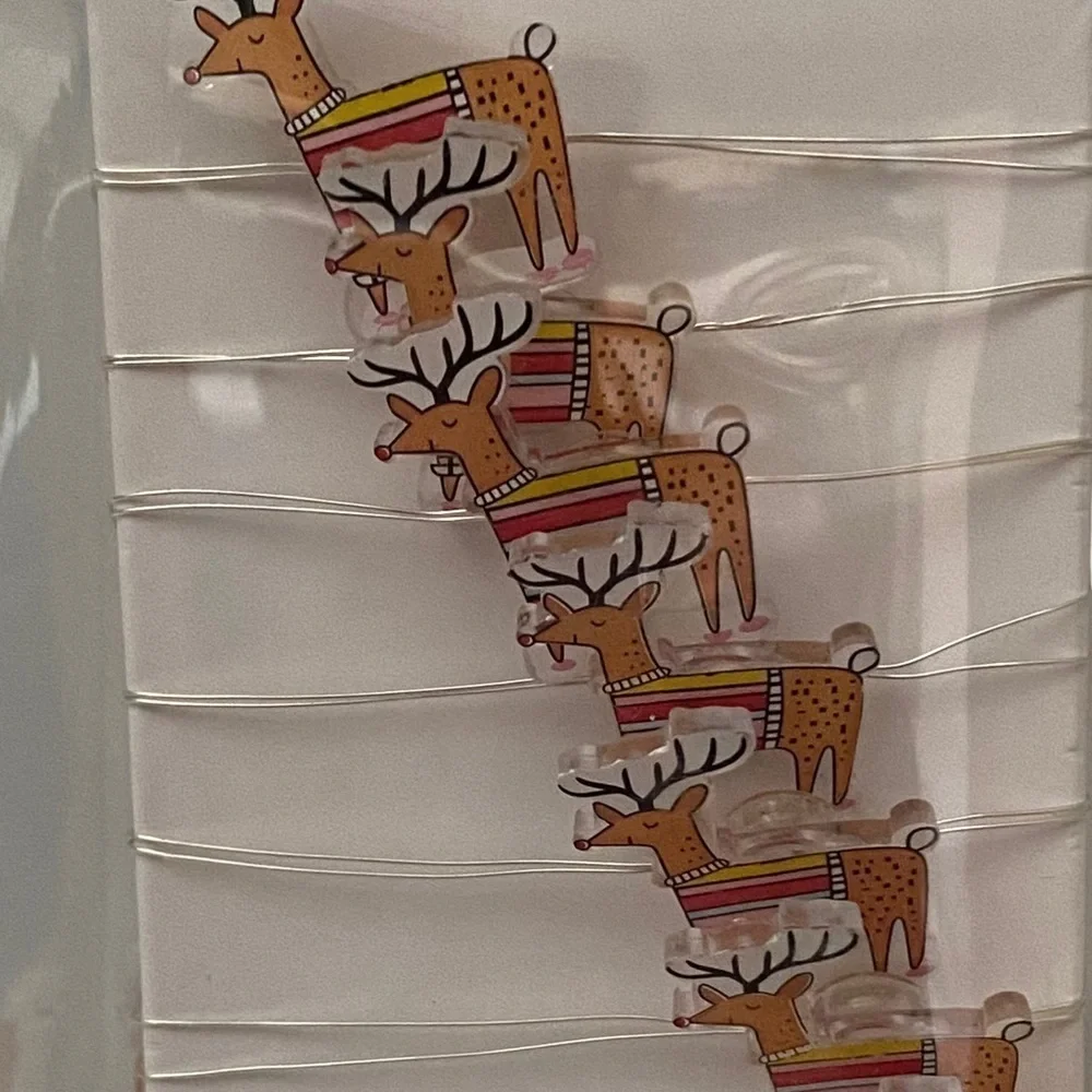 Target Room Essentials Reindeer String Lights 20 lights 6’ Battery Operated